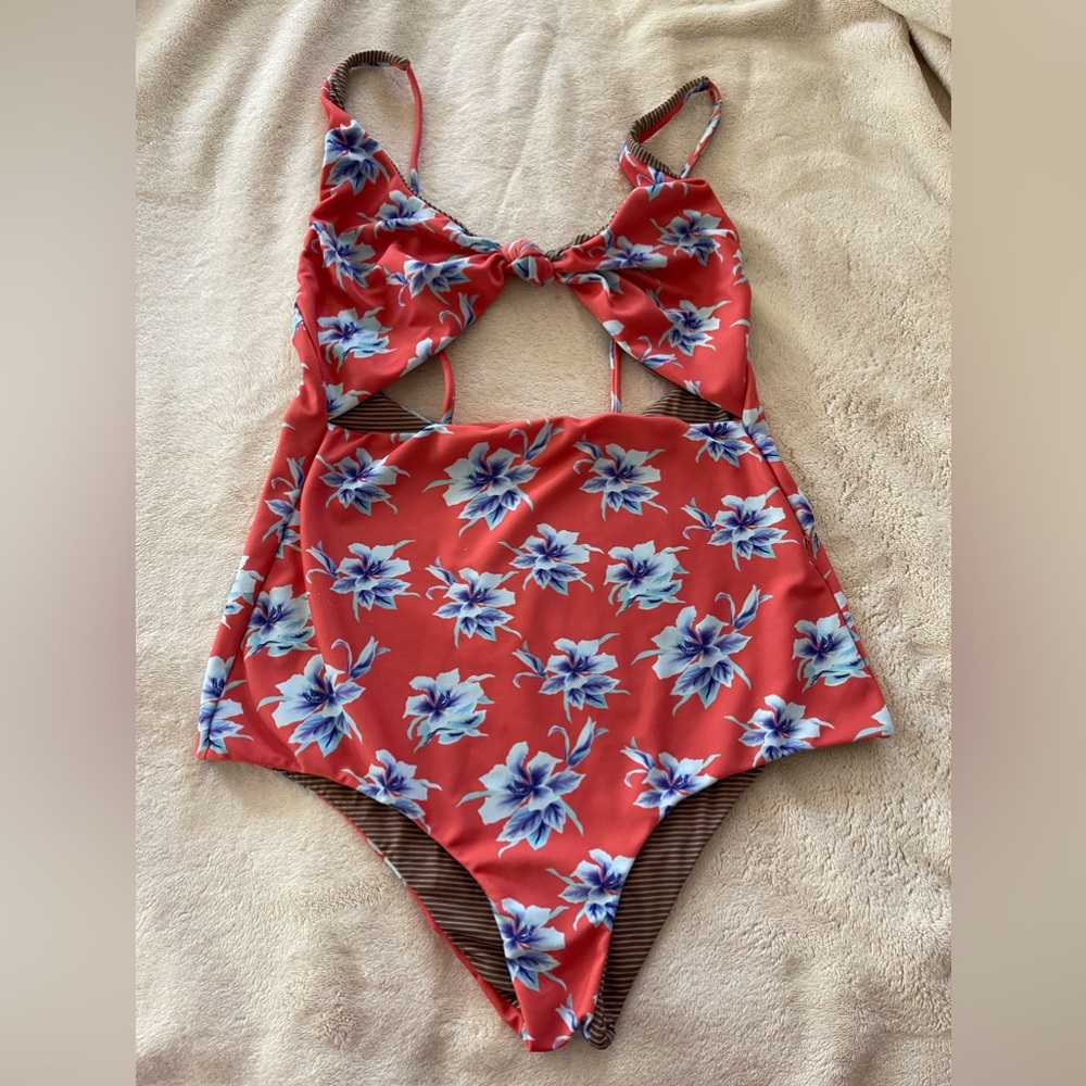Acacia Swimwear VA indies